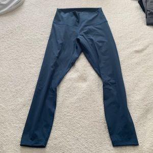 Everlane Perform Ankle Legging